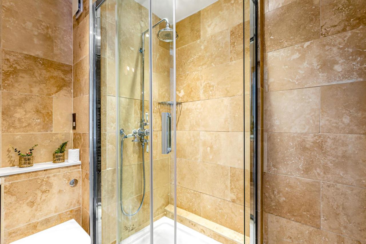 Charming Flat Close To Holborn Station * London
