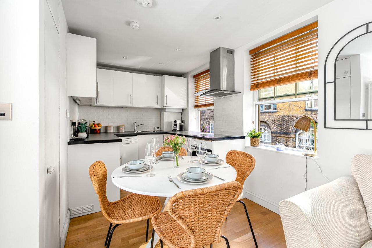 Charming Flat Close To Holborn Station Apartment