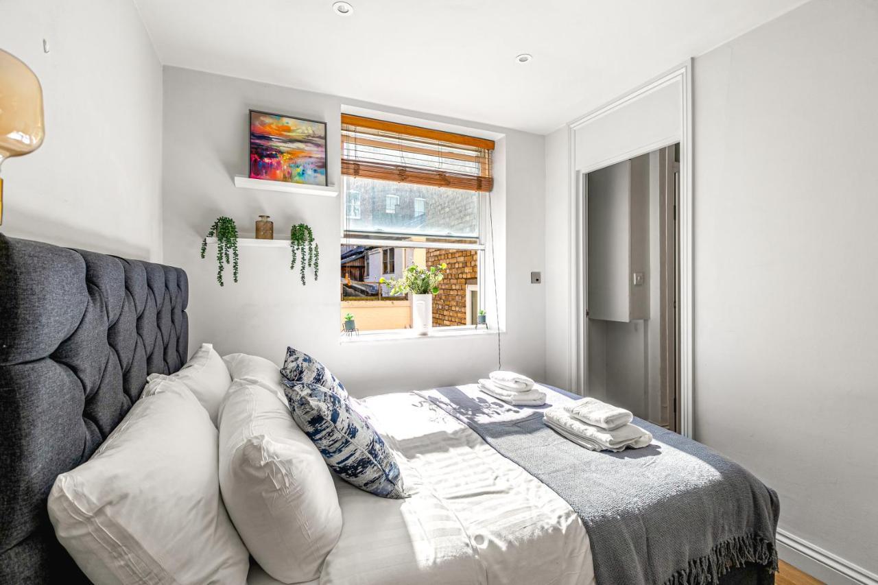 Charming Flat Close To Holborn Station Apartment London